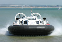 BHT 130 hovercraft coming in at Ryde